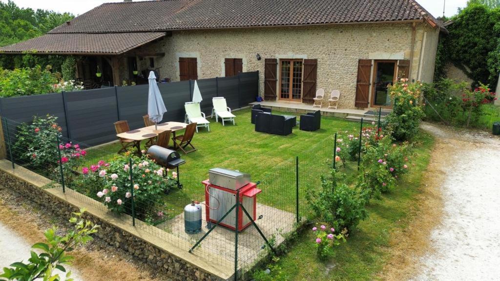 Eglise-Neuve-de-Vergt Chez Lucia A 15Min De Perigueux A 6Km Autoroute A89 아파트 외부 사진